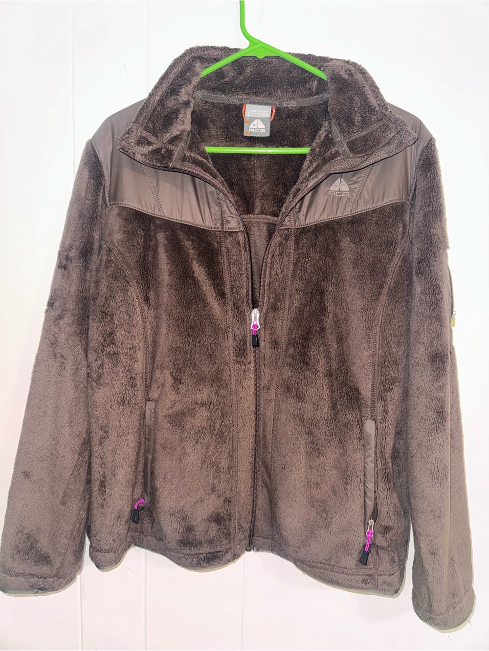 Nike ACG Women’s Brown Plush Full-Zip Teddy Jacket